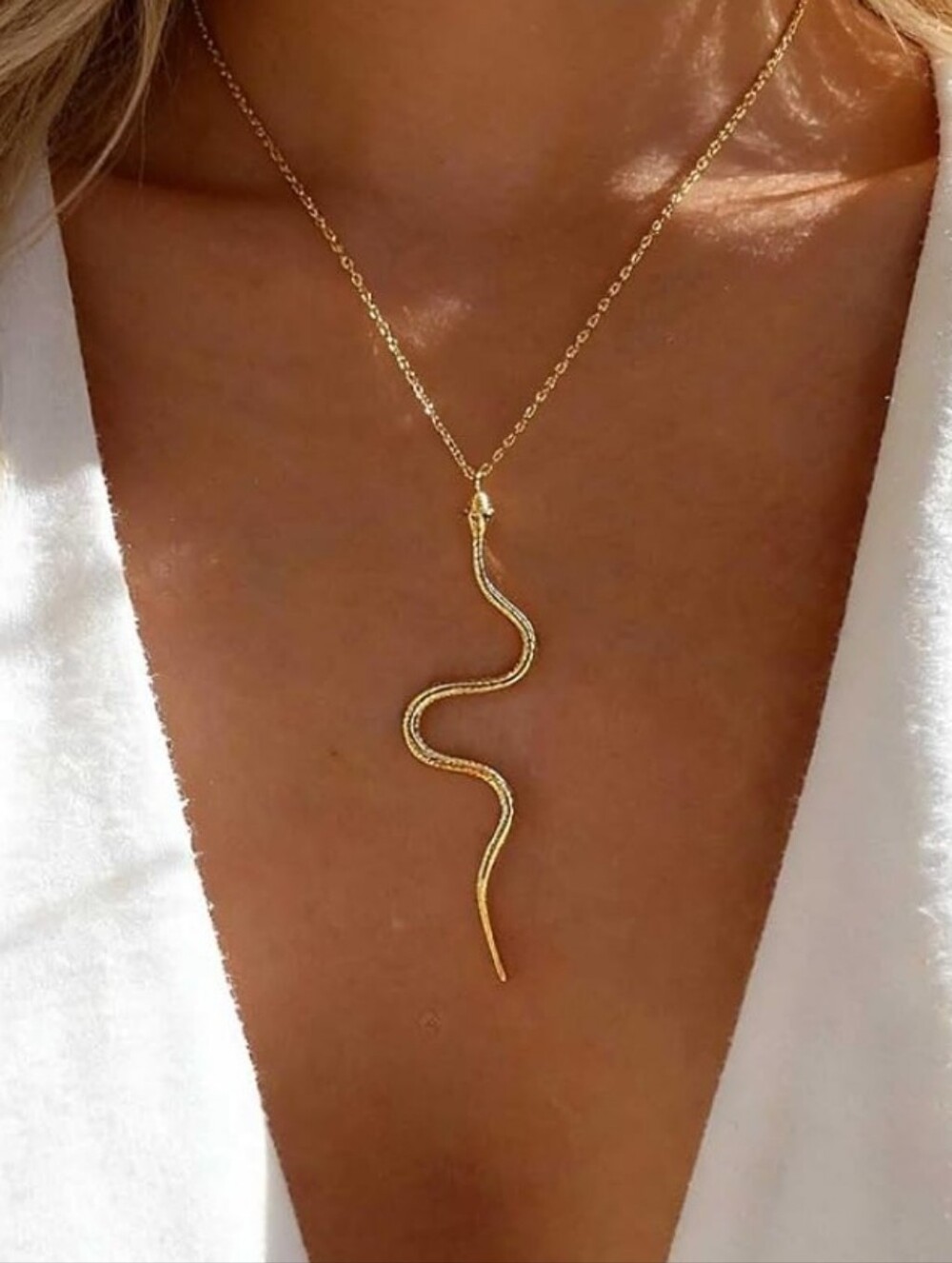 Classy Fashion Gold Snake Pendant Necklace